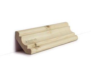 Плинтус деревянный Ель В цельн.массив / фигурный